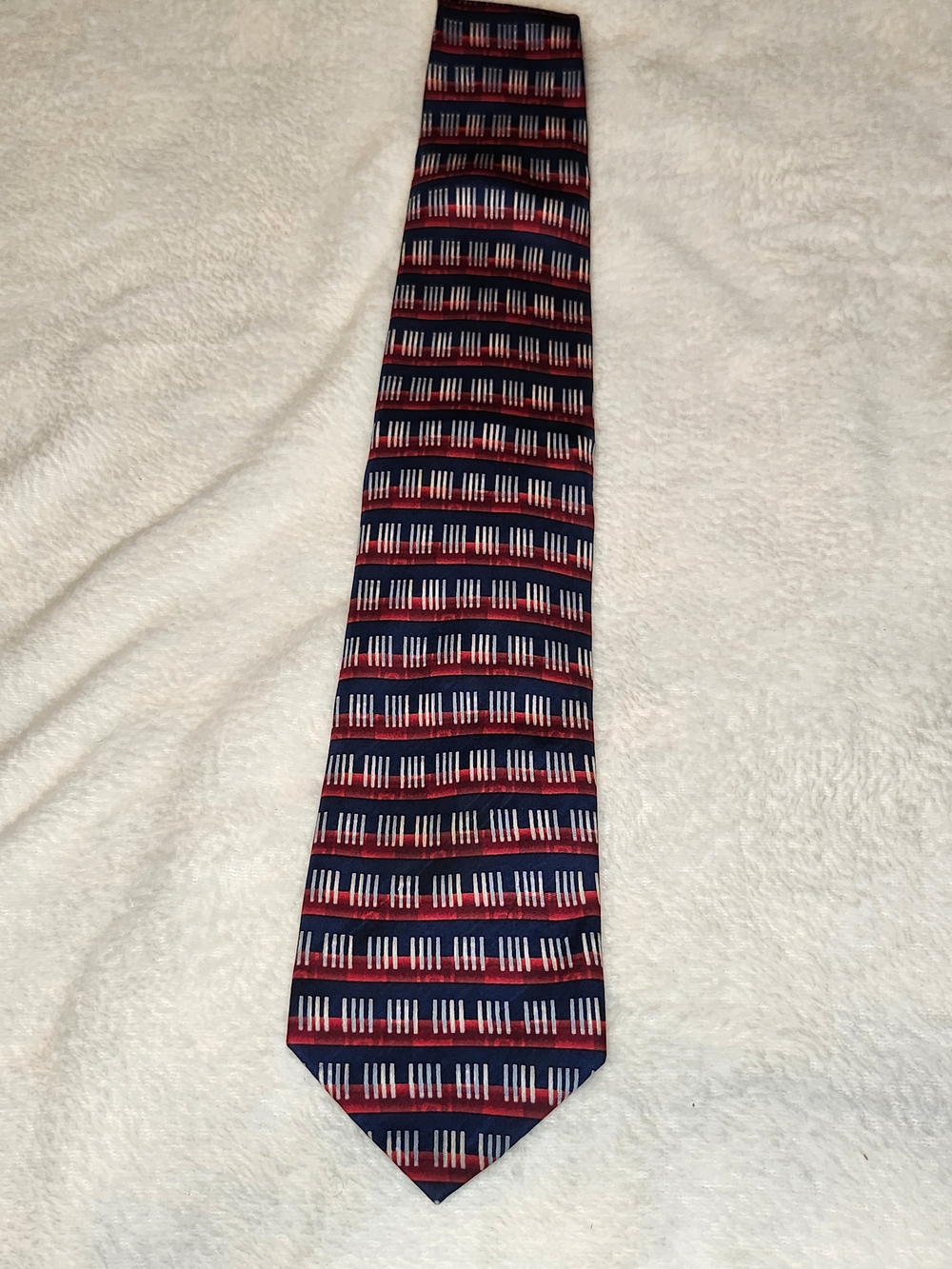 Egon Von Furstenberg Milano Silk Tie Red Blue Geometric
